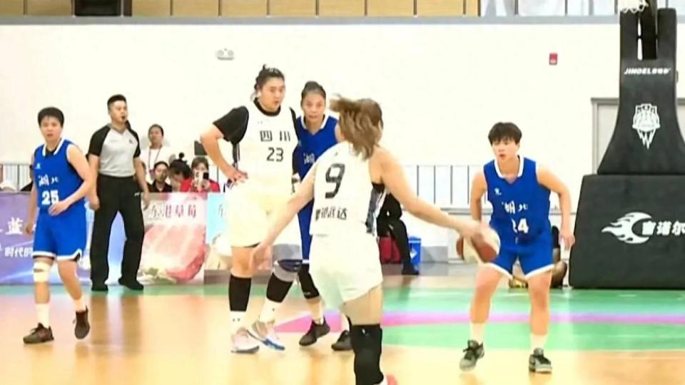 校队夺得 校队夺得