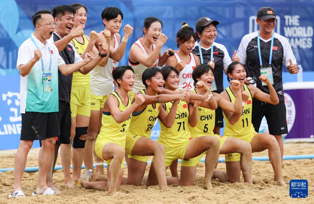 AA, 中国队球员 AA, 中国队球员