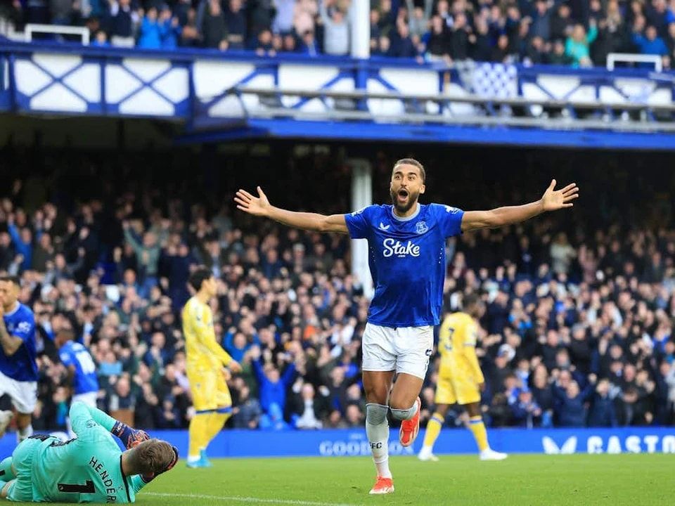 兹在旨在巩, 纽卡斯尔联 兹在旨在巩, 纽卡斯尔联