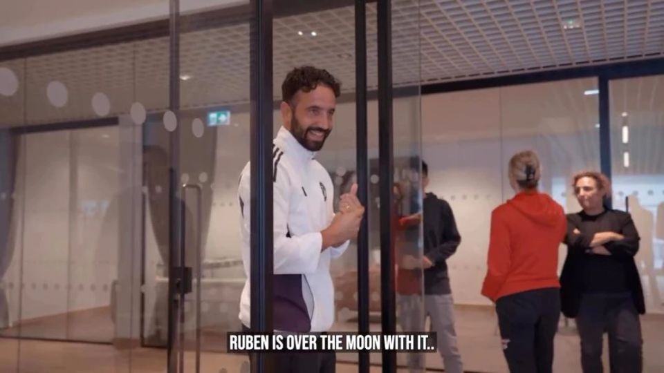 结构, 总额达到 结构, 总额达到