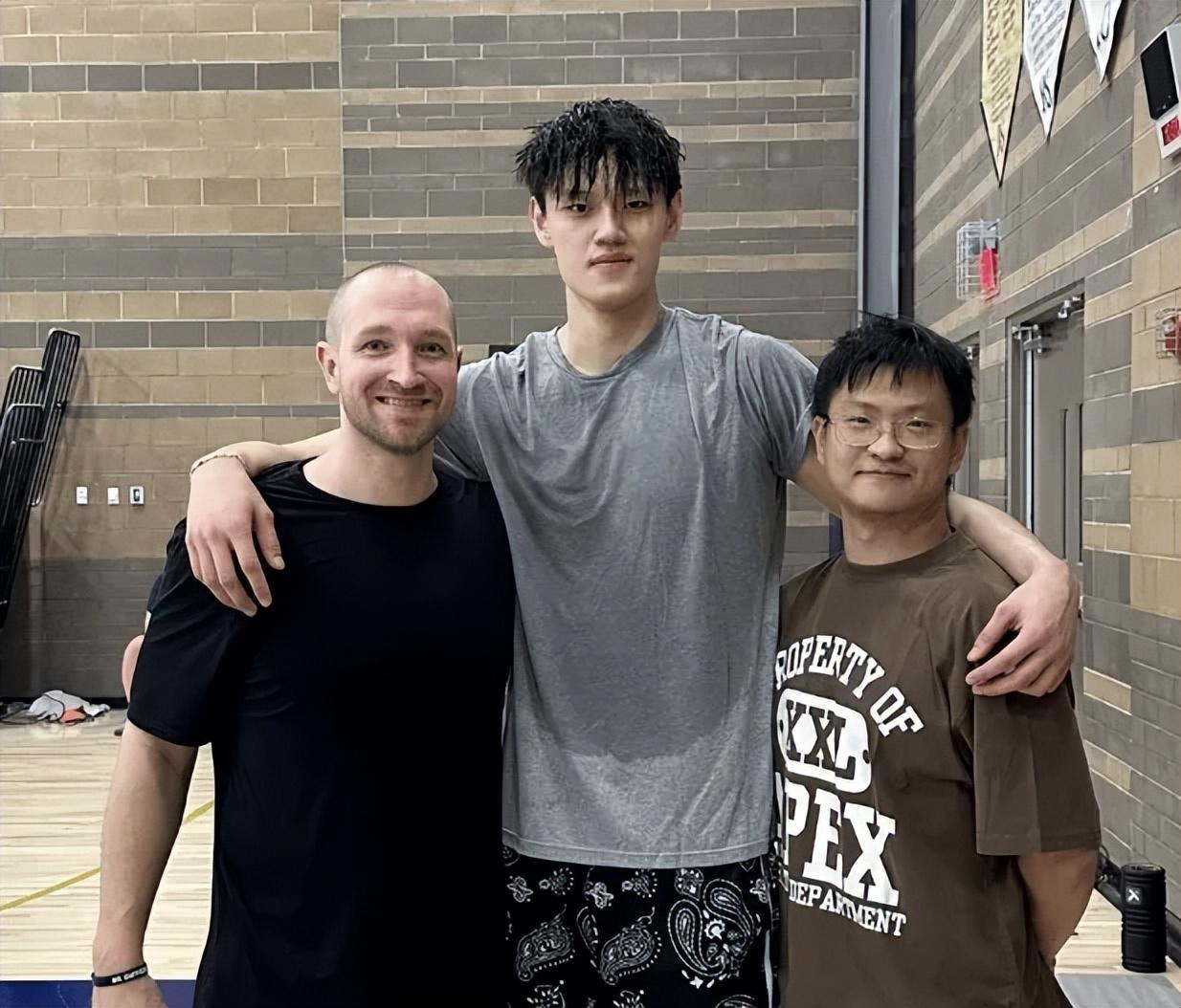 曾凡博的天 曾凡博的天