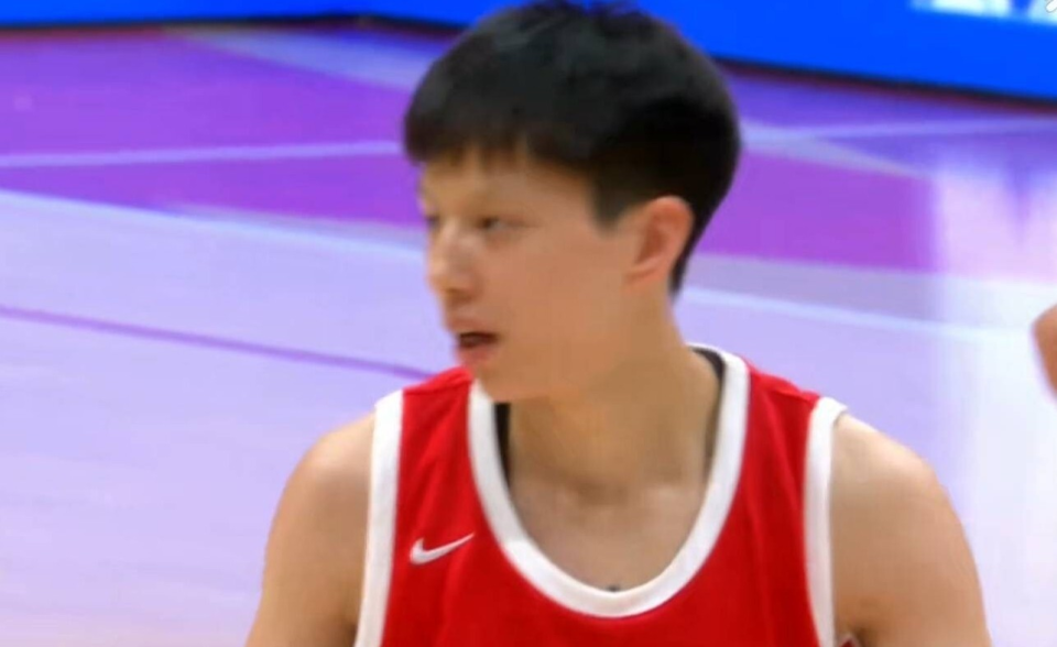 陈明伶篮下, PU 陈明伶篮下, PU