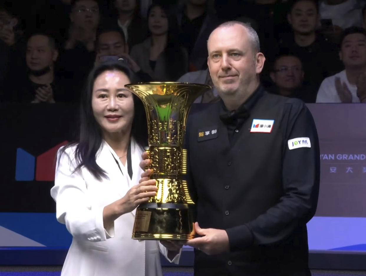 尽管墨菲状, 的总得分力 尽管墨菲状, 的总得分力