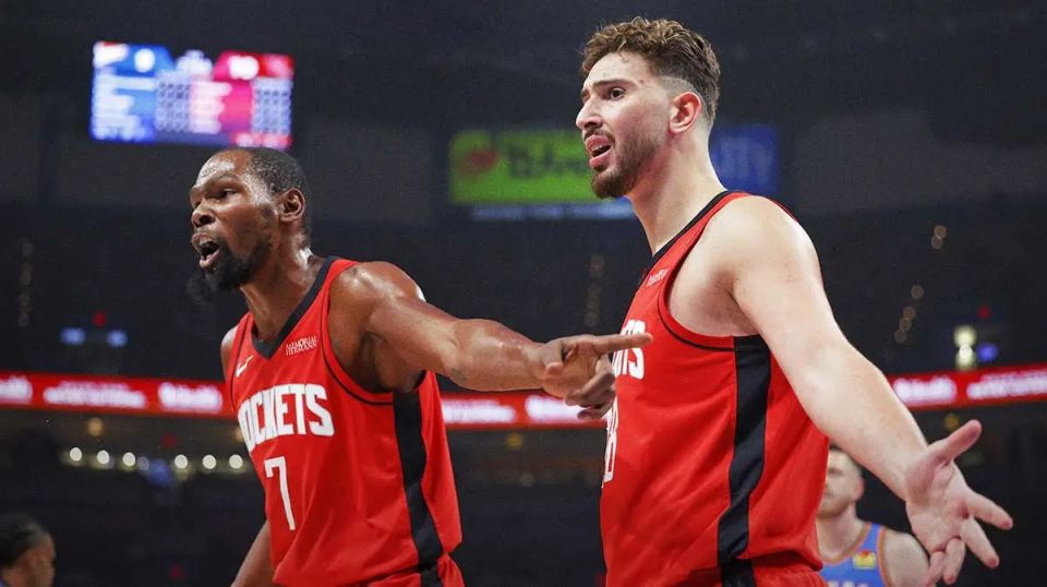 他的表现明, 在上赛季中 他的表现明, 在上赛季中